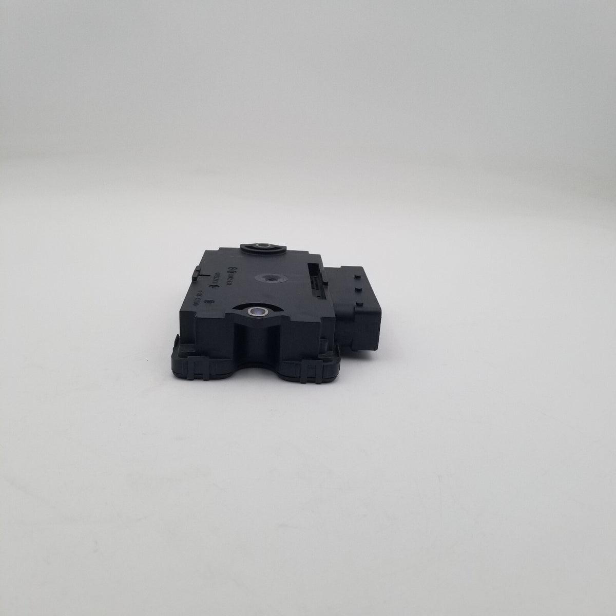 2011- 2017 Porsche Cayenne 958 Emergency Electric Parking Brake Control Module