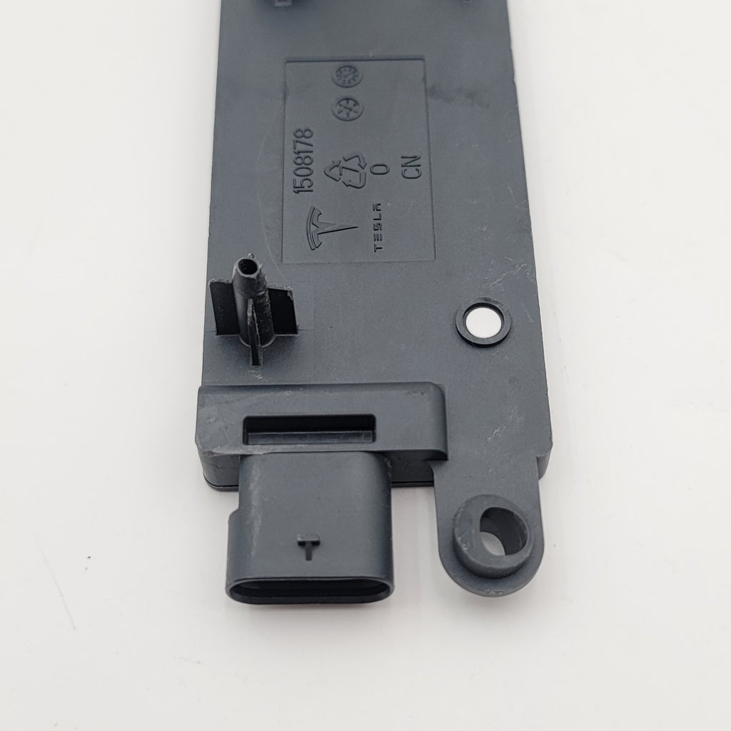 2020-24 Model Y MY Rear Bluetooth Low Energy Antenna Control Module 1508179-00-F