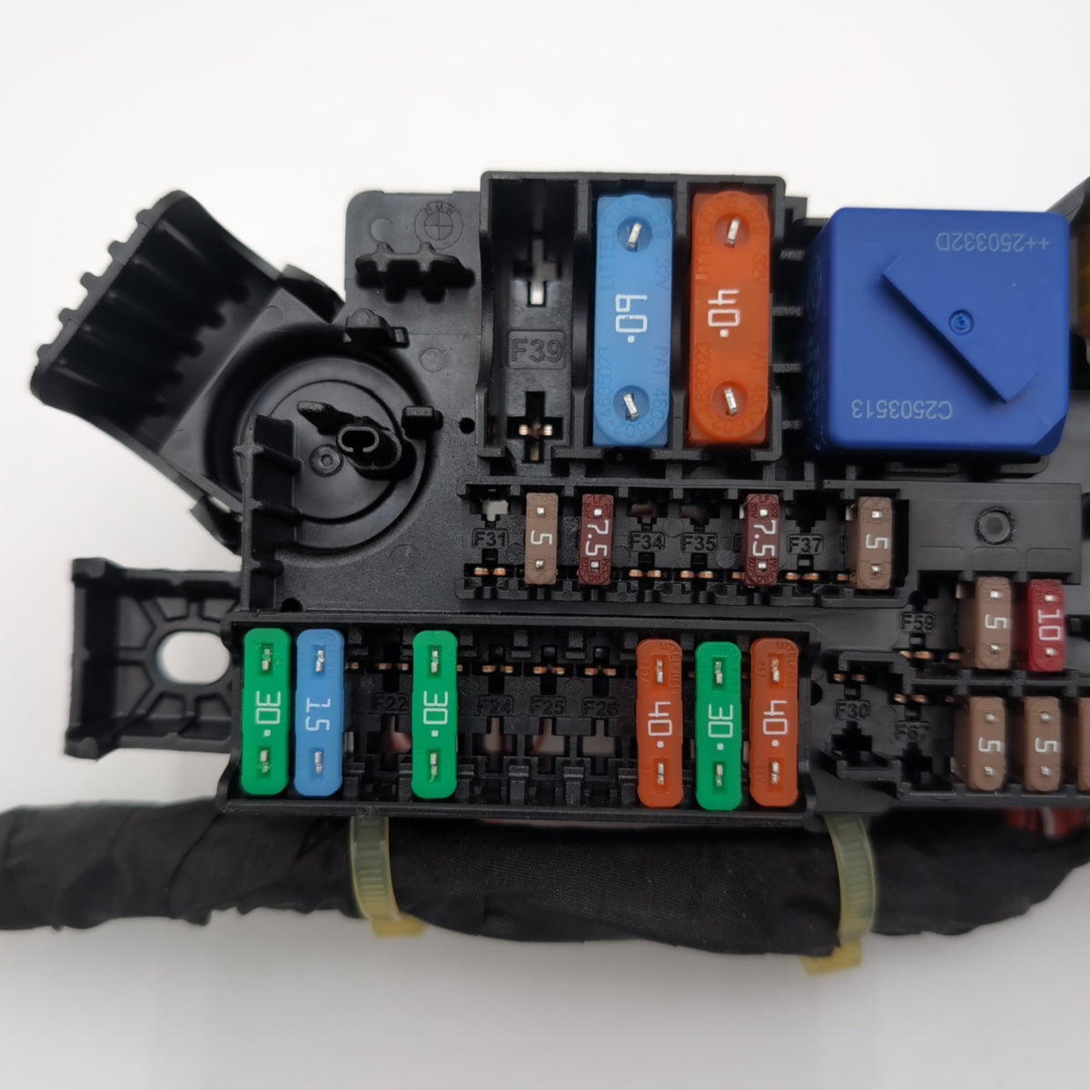2022 - 2026 BMW 228i F74 X1 X2 iX B+ Positive Power Distribution Fuse Relay Box