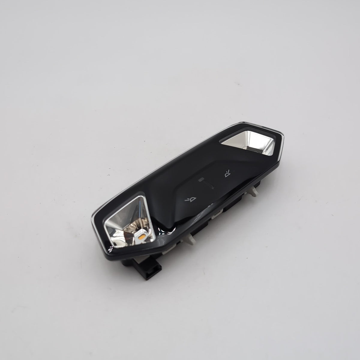 2021 - 2026 BMW 540i 530i 550e G60 Interior Reading Light 5A79599