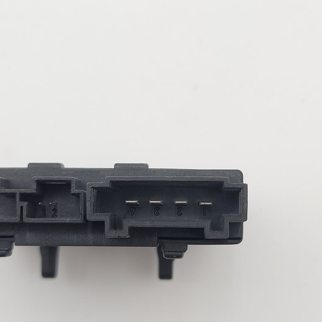 MERCEDES W209 CLK350 CLK550 CLK55 KEYLESS GO CONTROL MODULE OEM 2098202526