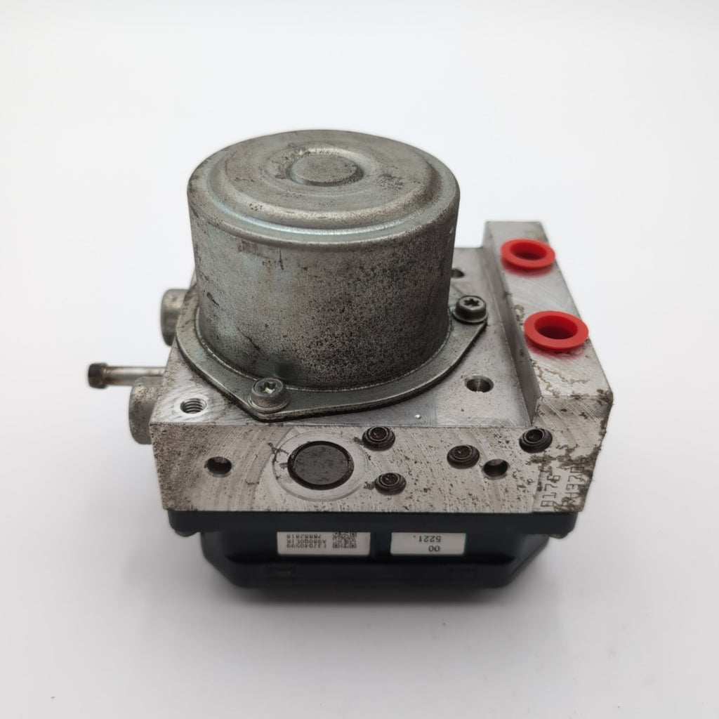 2012 - 2015 Nissan Rogue ABS Anti Lock Brake Pump Control Unit 47660JM14A