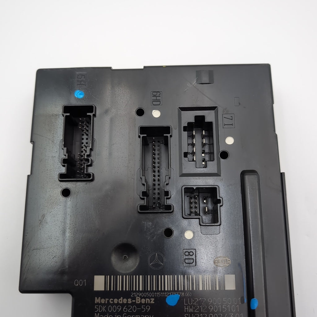2010- 2018 Mercedes W218 CLS550 CLS63 Rear SAM Module Relay A2129005001