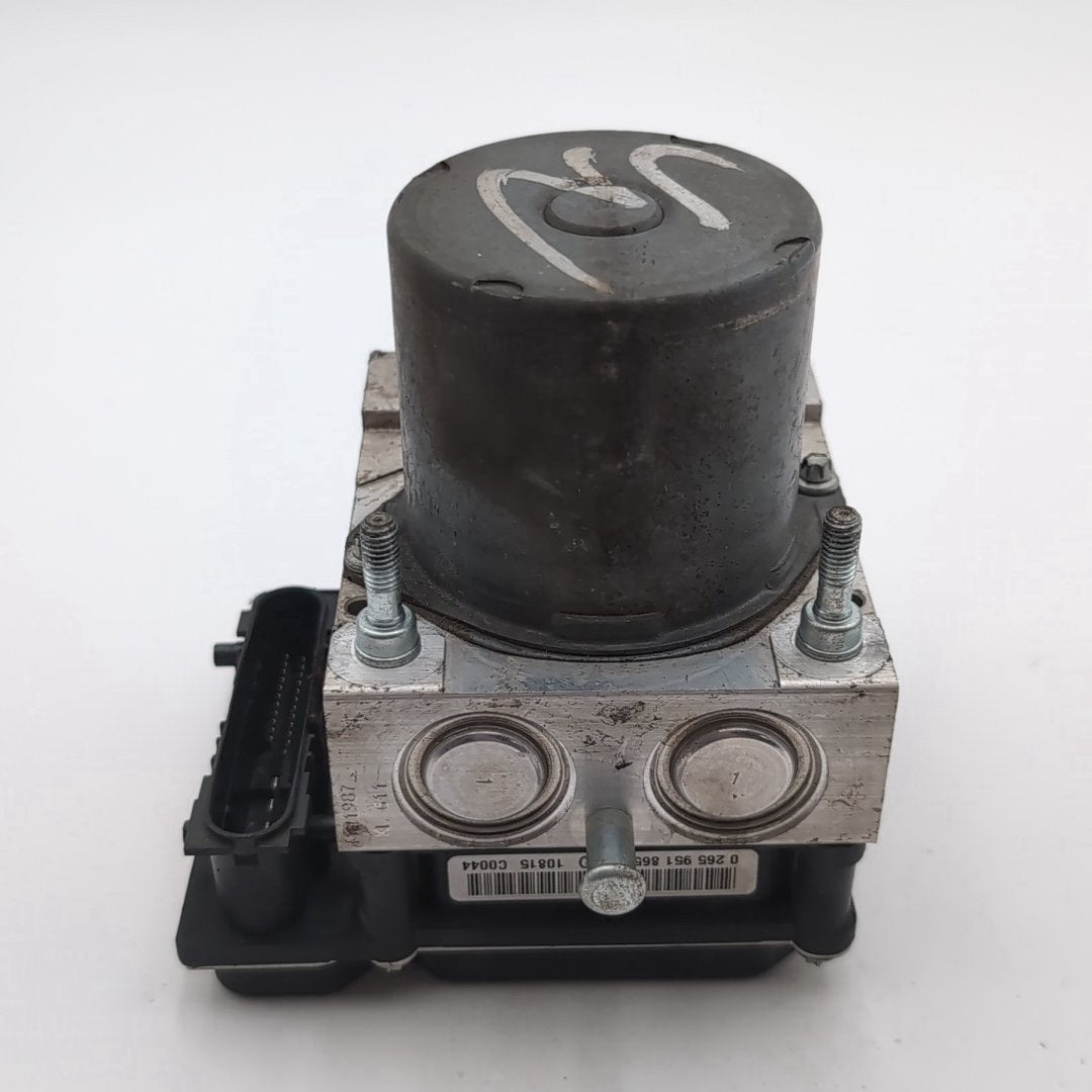 2011- 2014 Nissan Maxima 3.5L ABS Anti-Lock Brake Pump Control Unit 47660ZY90C
