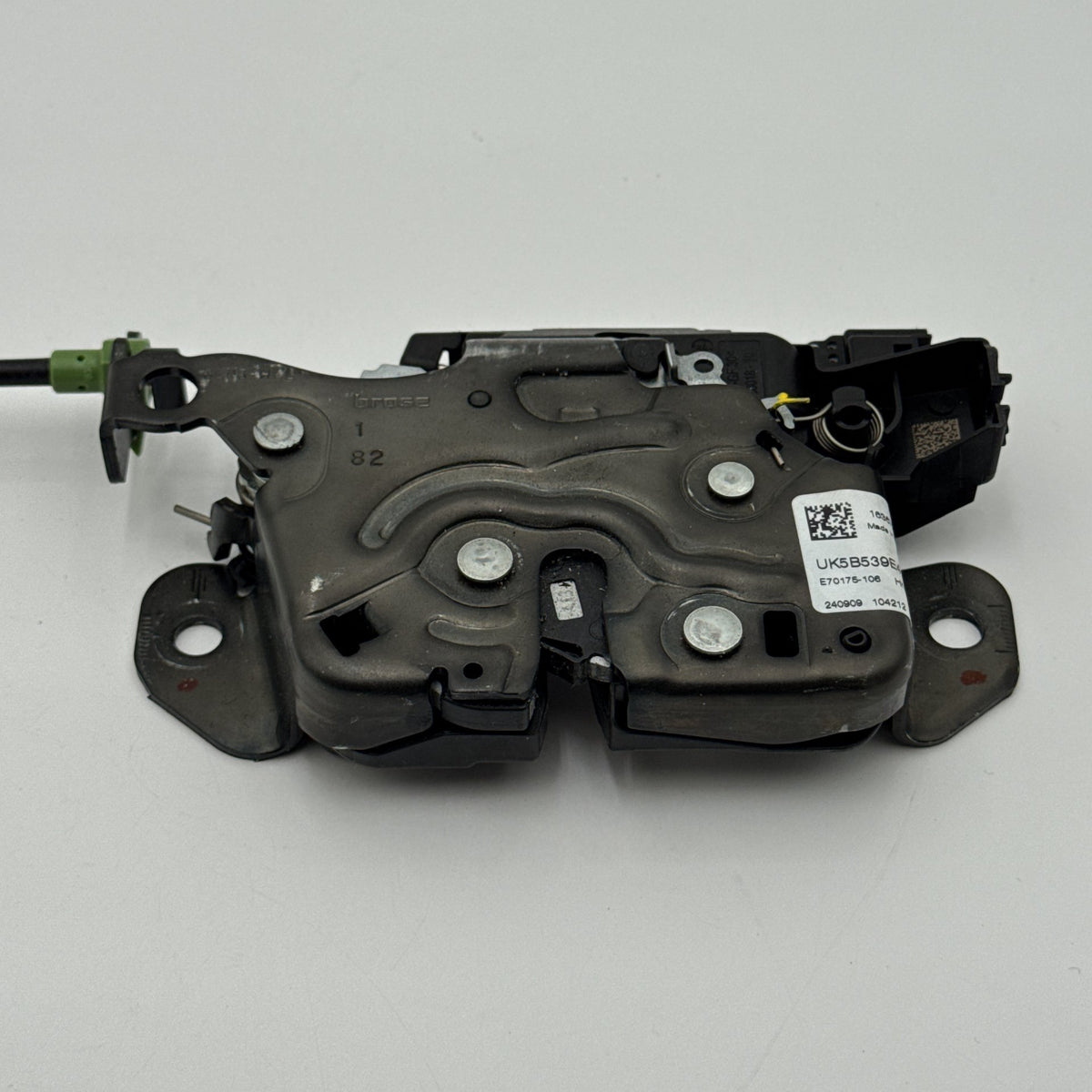 2022 - 2025 BMW X1 X2 Trunk Lid Lock Latch Actuator Assembly 9450528 5B539E4