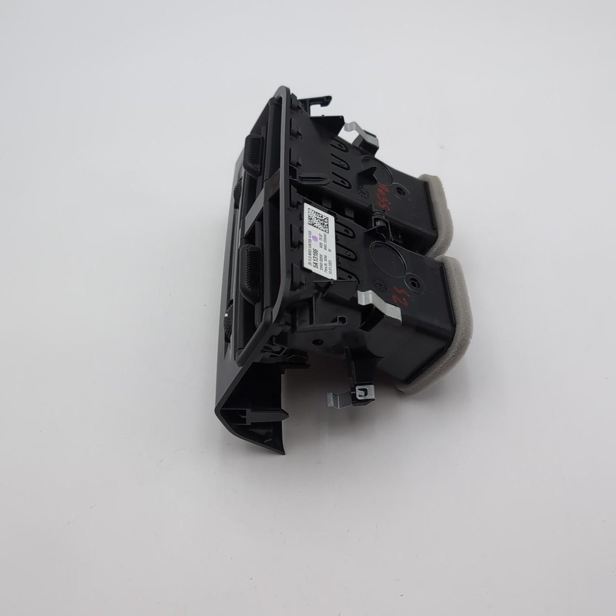 2024 - 2026 BMW 530i 540i 550e G60 Rear Center Console AC Air Vent 5A13166