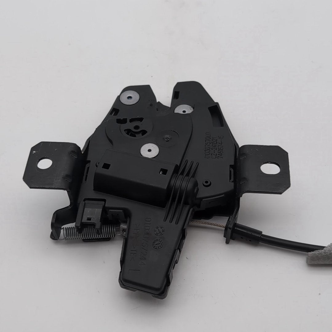 2019 - 2026 BMW X5 X7 Trunk Lid Tailgate Rear Left Trunk Latch Actuator Motor