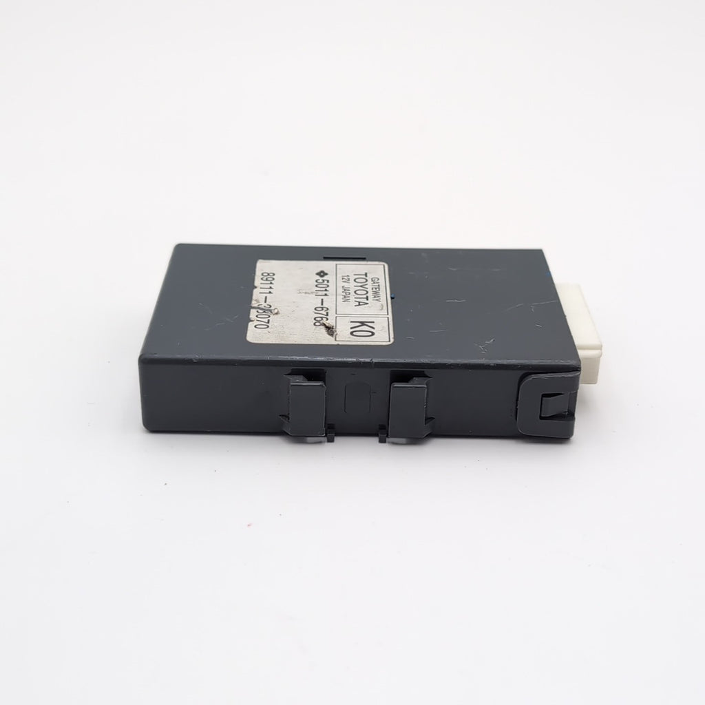 2013 2014 2015 Lexus ES350 Network Gateway Computer Headlamp Control 89111-33070