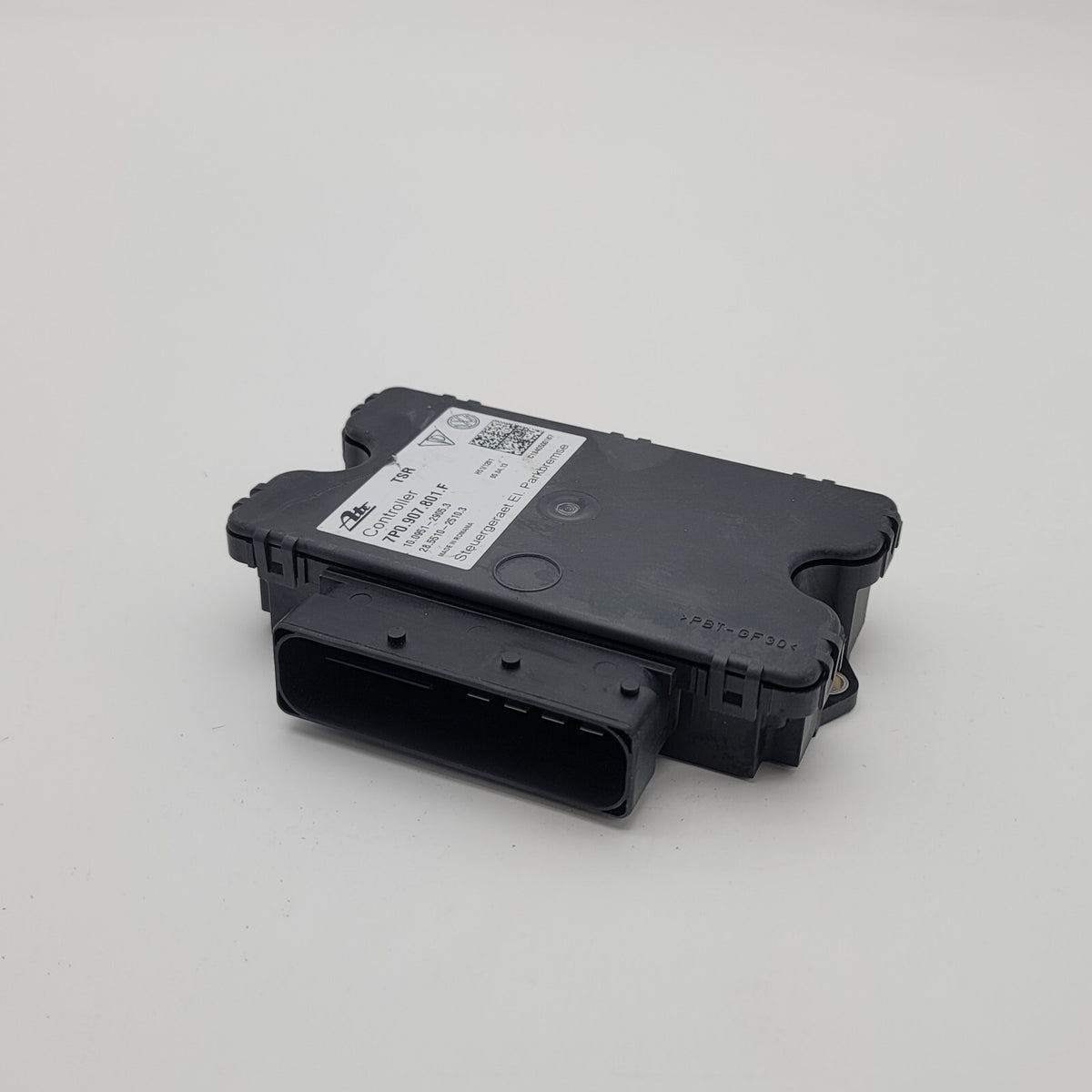 2011- 2018 Porsche Cayenne Turbo 958 Electronic Parking Brake Control Module
