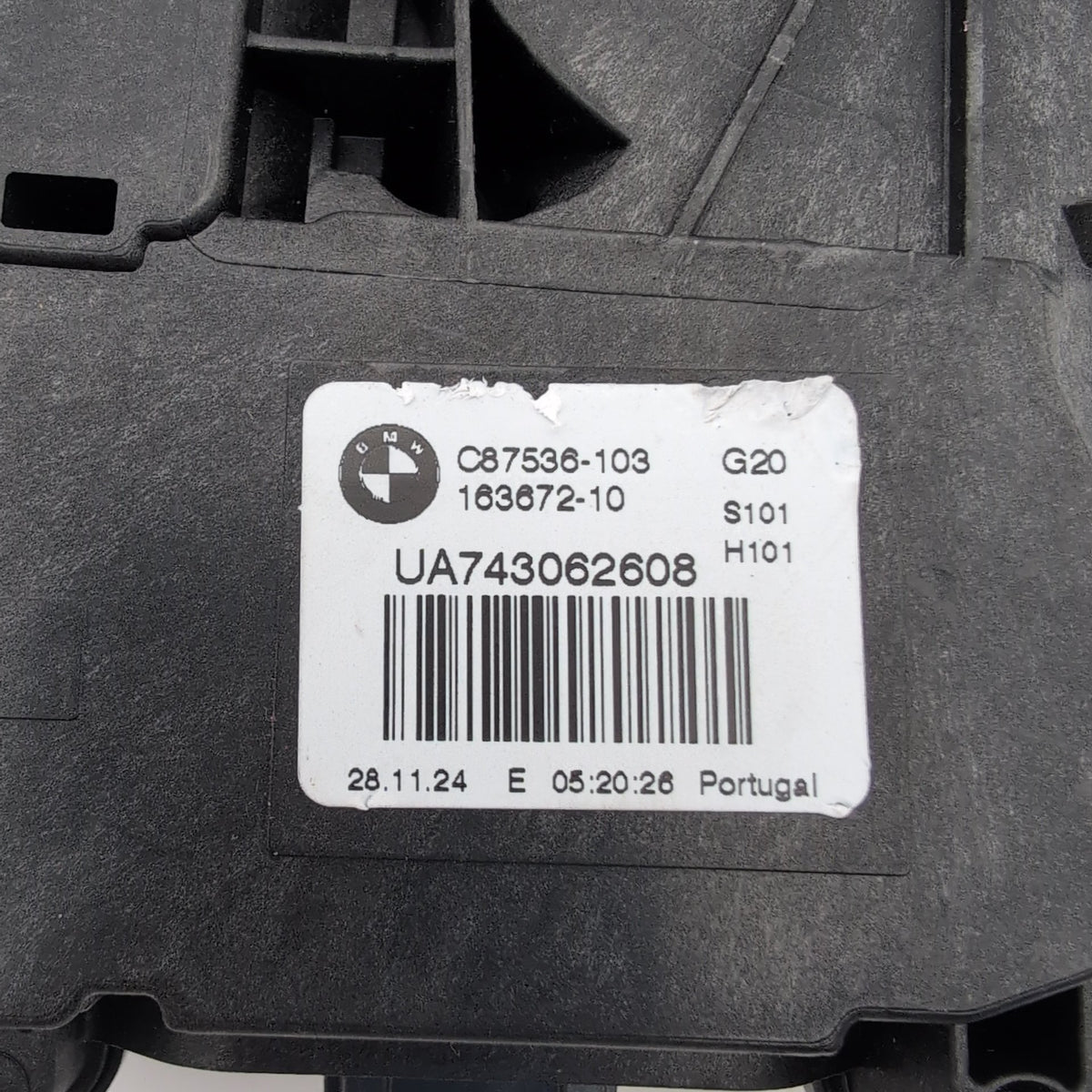 2023 - 2025 BMW i4 G26 Rear Trunk Lid Liftgate Latch Actuator Assembly 9851910