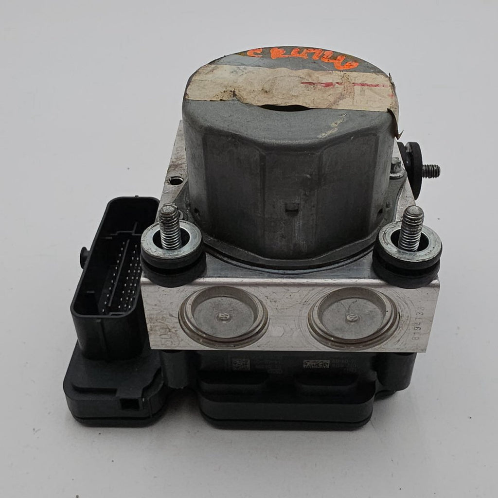 2014 2015 Nissan Rogue ABS Anti Lock Brake Pump Control Unit 476604BA0A