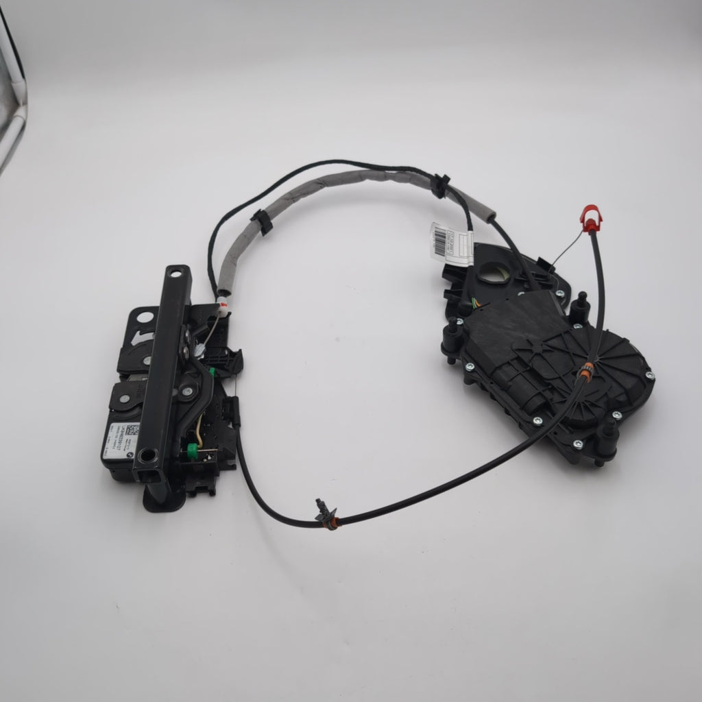 2019 - 2025 BMW 430i M440i G26 Trunk Lid Latch Actuator Assembly 9463391 7430626