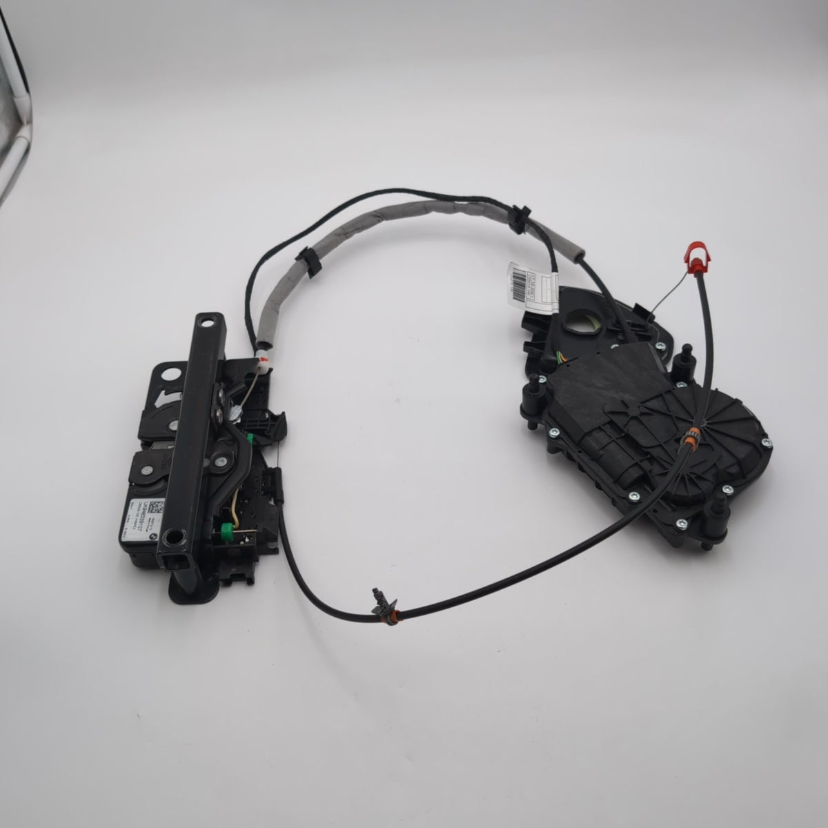 2019 - 2025 BMW 430i M440i G26 Trunk Lid Latch Actuator Assembly 9463391 7430626