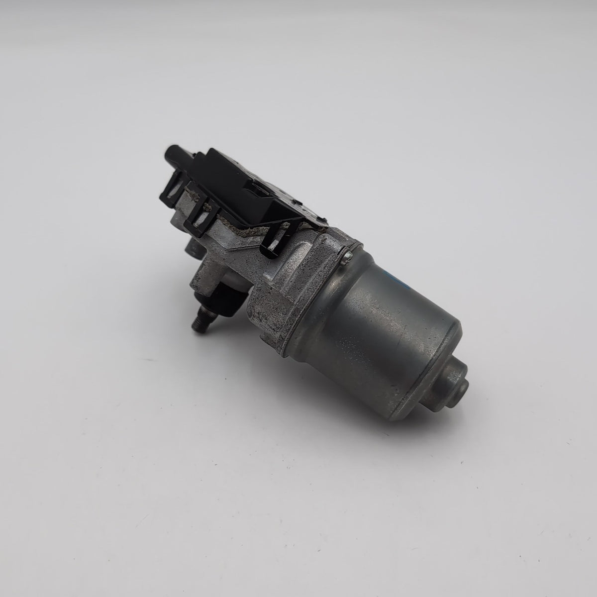 2019- 2025 BMW X3 X4 G01 G02 Windshield Wiper Motor OEM 7399004