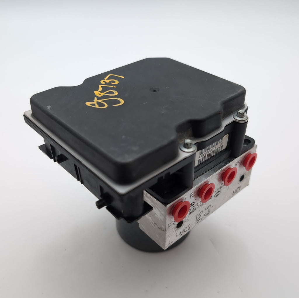 2016 2017 Infiniti QX50 3.7L ABS Anti Lock Brake Pump Control Unit 476606WA0A