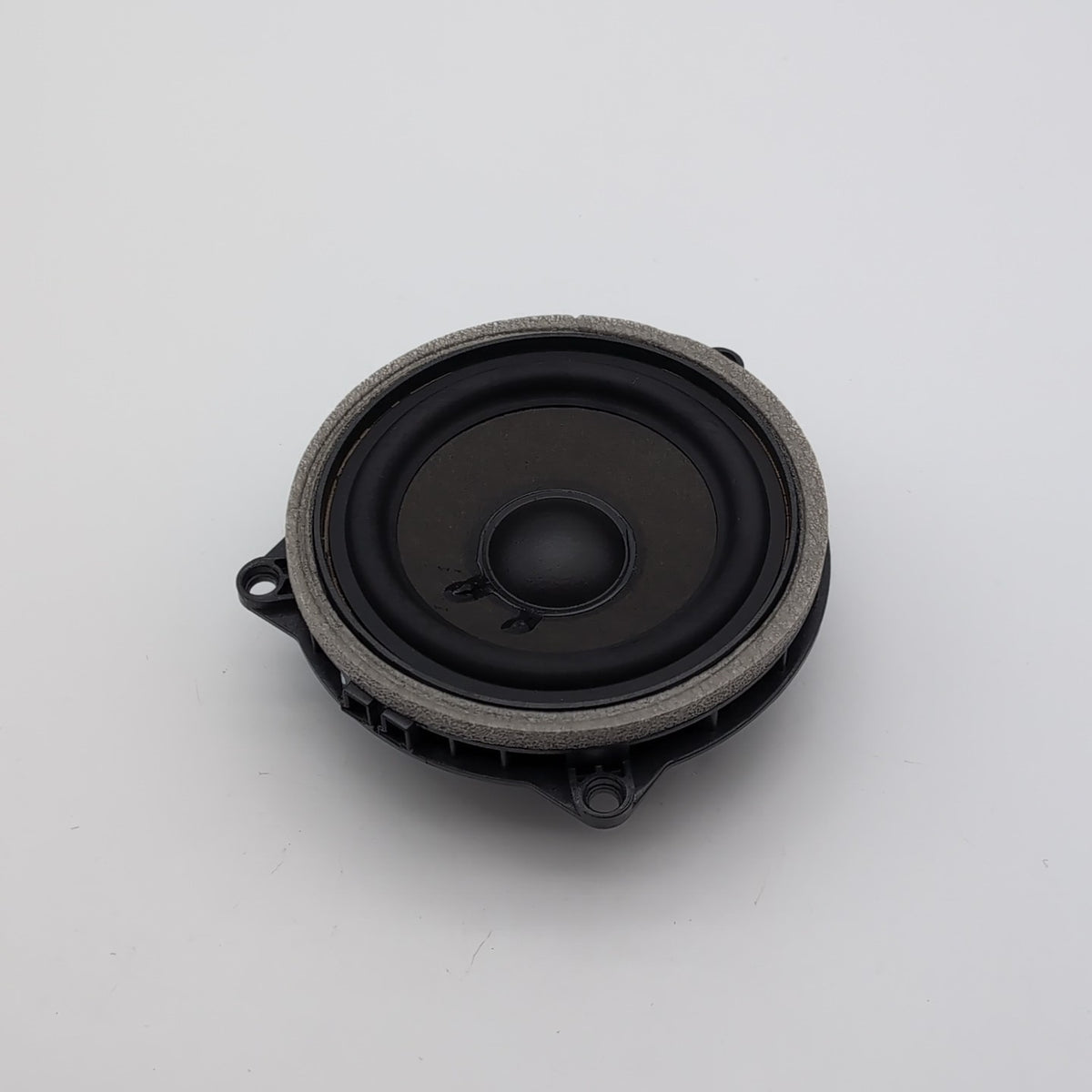2023 - 2026 BMW 530I 540I G60 X1 X2 Front Rear Door Midrange Speaker 5A06FC5