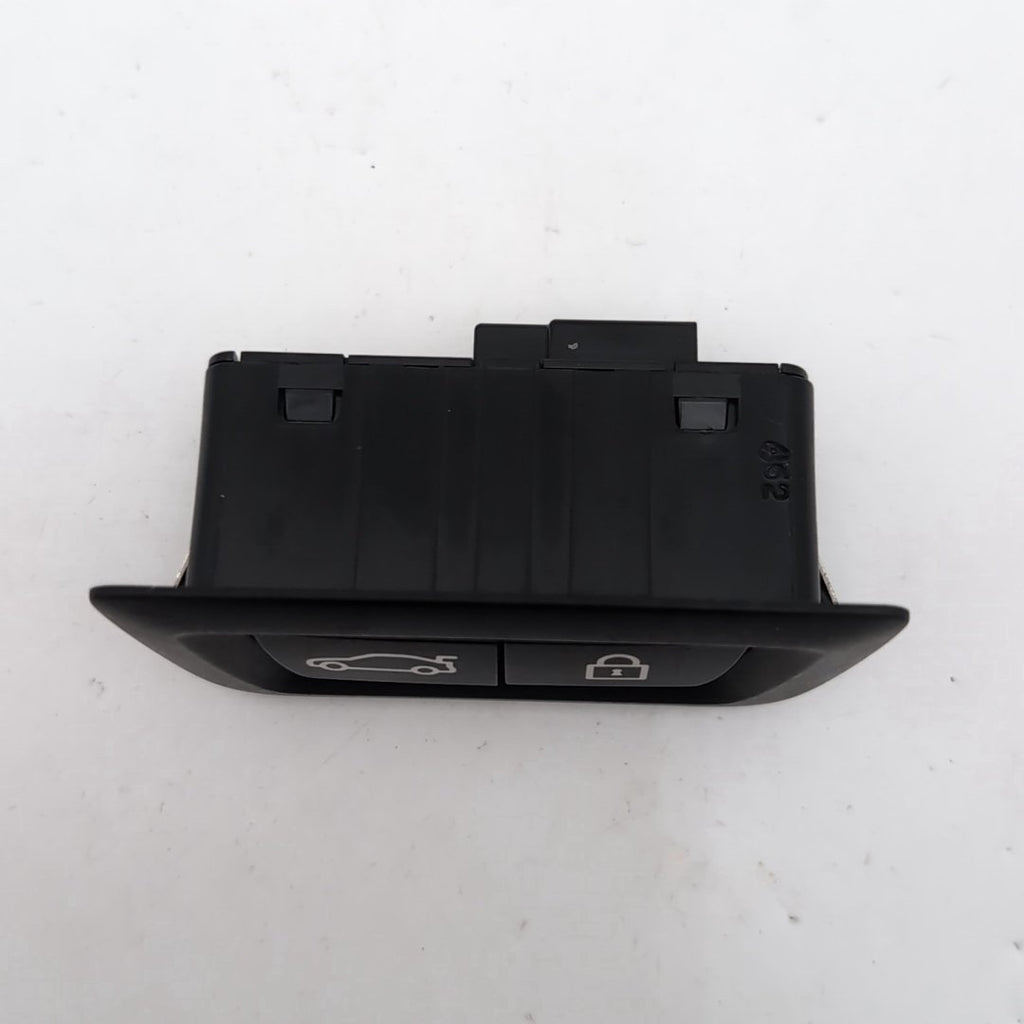 2019 - 2025 BMW G30 G12 X3 M3 X5 X6 Tailgate Liftgate Lock Unlock Switch Button