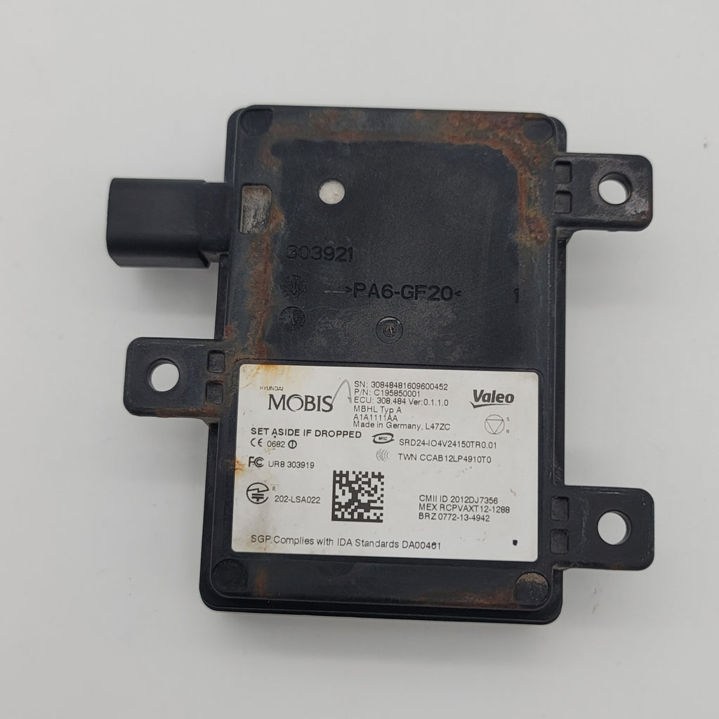 2015- 2017 Hyundai Sonata Right RH Rear Blind Spot Sensor Module C195850001