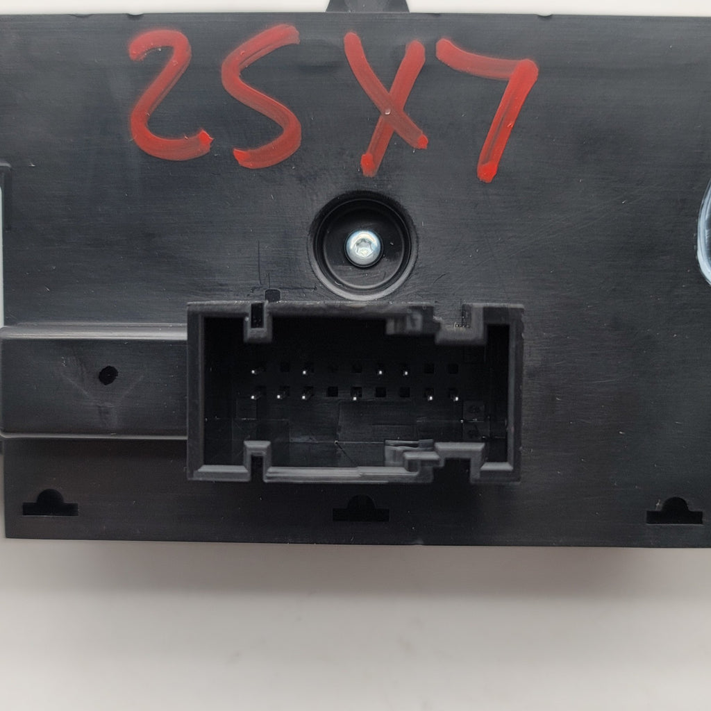 2019- 2025 BMW X7 G07 AC Center Console Rear Heater Controlee Climate Panel OEM