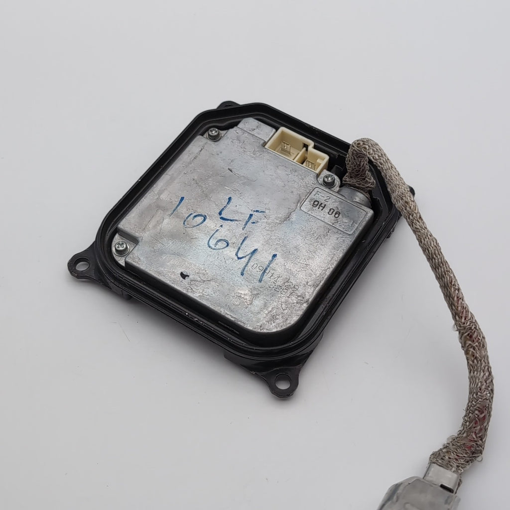 2006- 2011 Toyota Lexus LS460 HID Headlight Ballast Control Module 85967-52020
