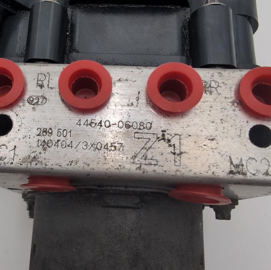 2013 2014 Toyota Camry 2.5L ABS Anti Lock Brake Pump Control Unit 44540-06080