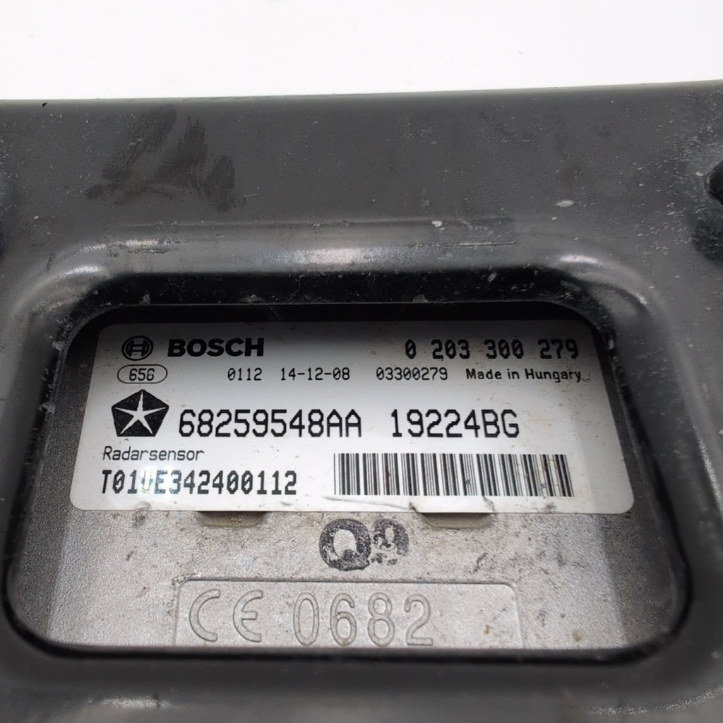 2014 2015 Jeep Grand Cherokee Cruise Control Distance Radar Sensor 68259548AA