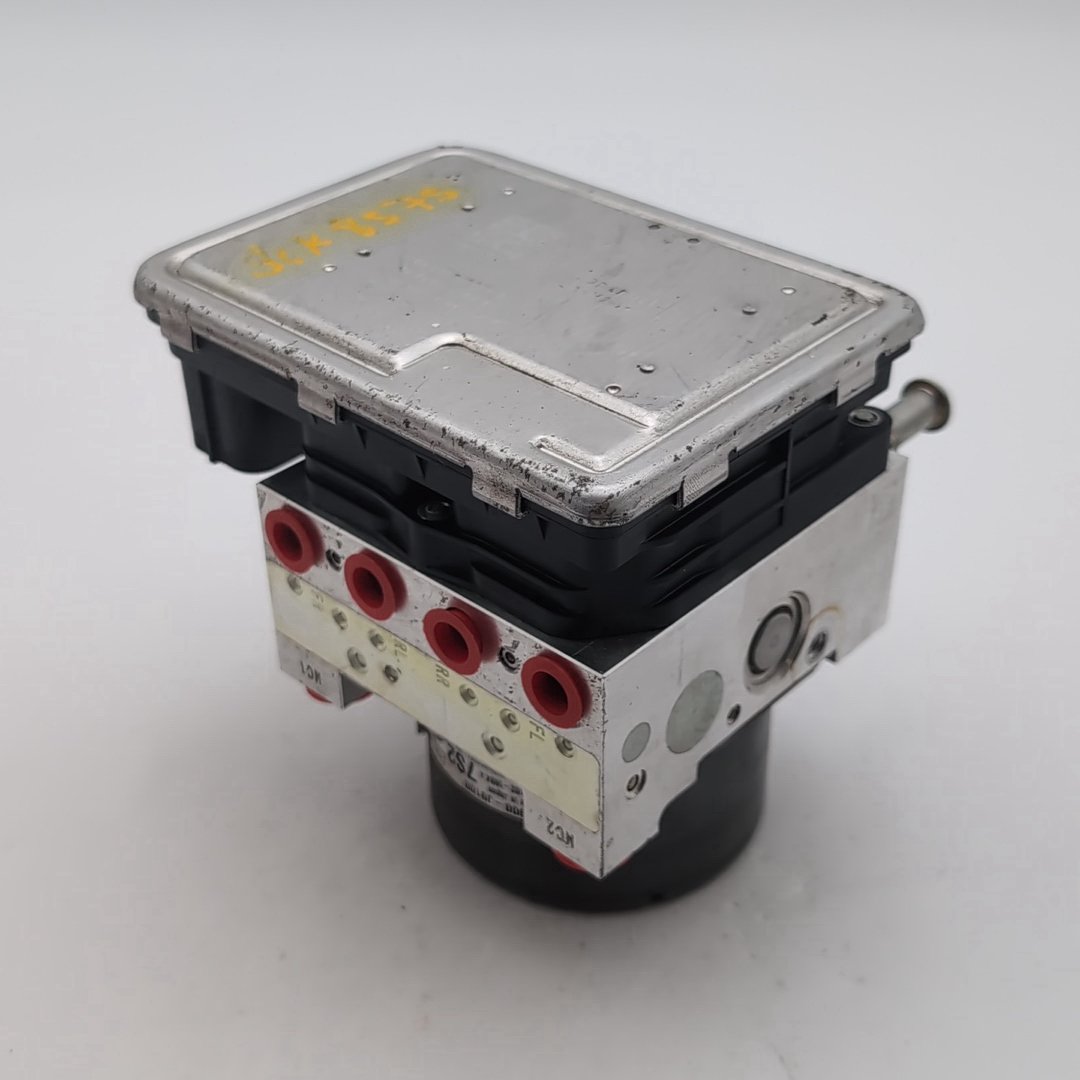 2018 2019 2020 Hyundai Kona ABS Anti Lock Brake Pump OEM 58900-J9100