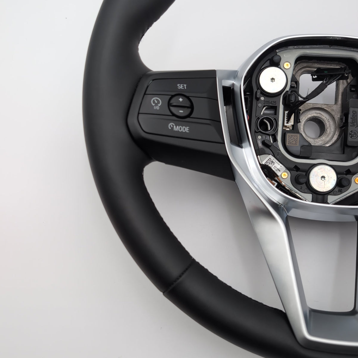 2023 2024 2025 2026 BMW 228i F74 X1 X2 Leather Steering Wheel 5A781F2
