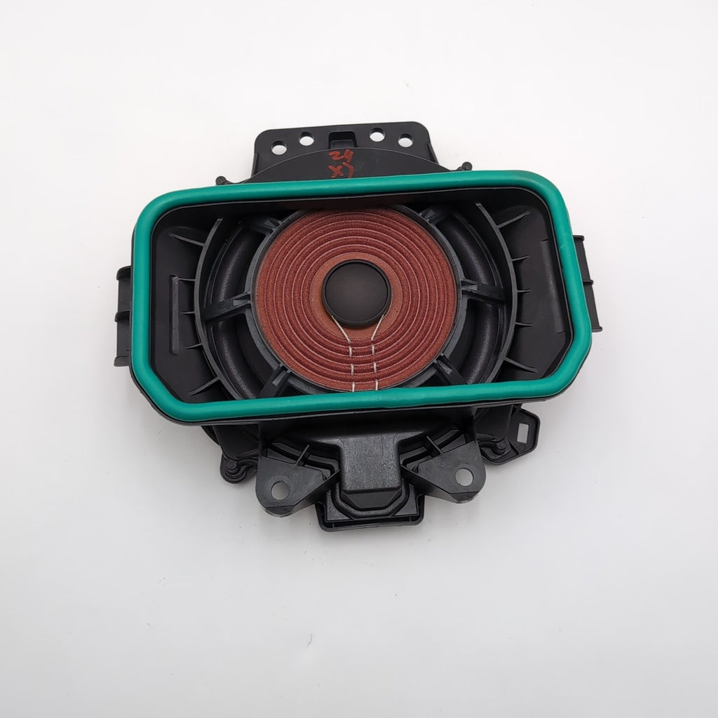 2019 - 2026 BMW G05 G06 G07 X5 X6 X7 Subwoofer Audio Speaker 2622516-02