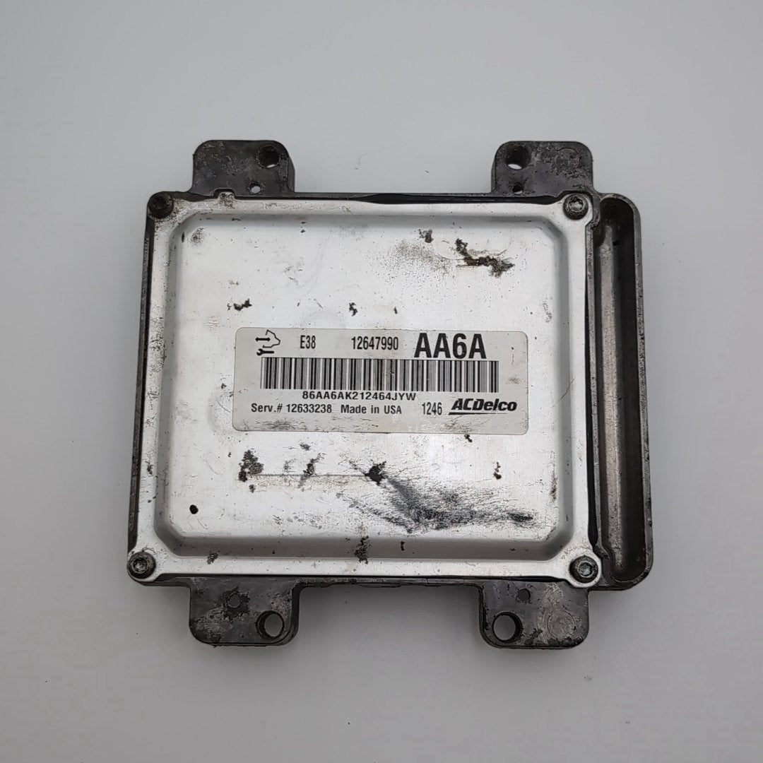 2010 - 2013 Chevrolet Suburban 1500 Engine Computer Control Module E38 12647990