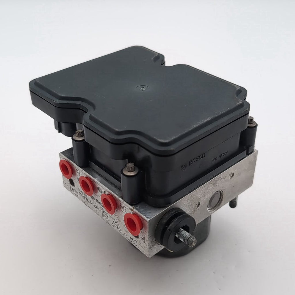 2021 2022 2023 Nissan Kicks 1.6L ABS Anti Lock Brake Pump Control 476605R00A