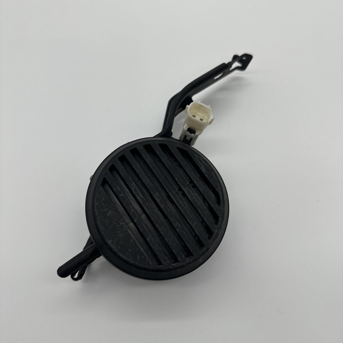 2011 2012 2013 2014 Toyota Prius Pedestrian Vehicle Speaker Signal Audible