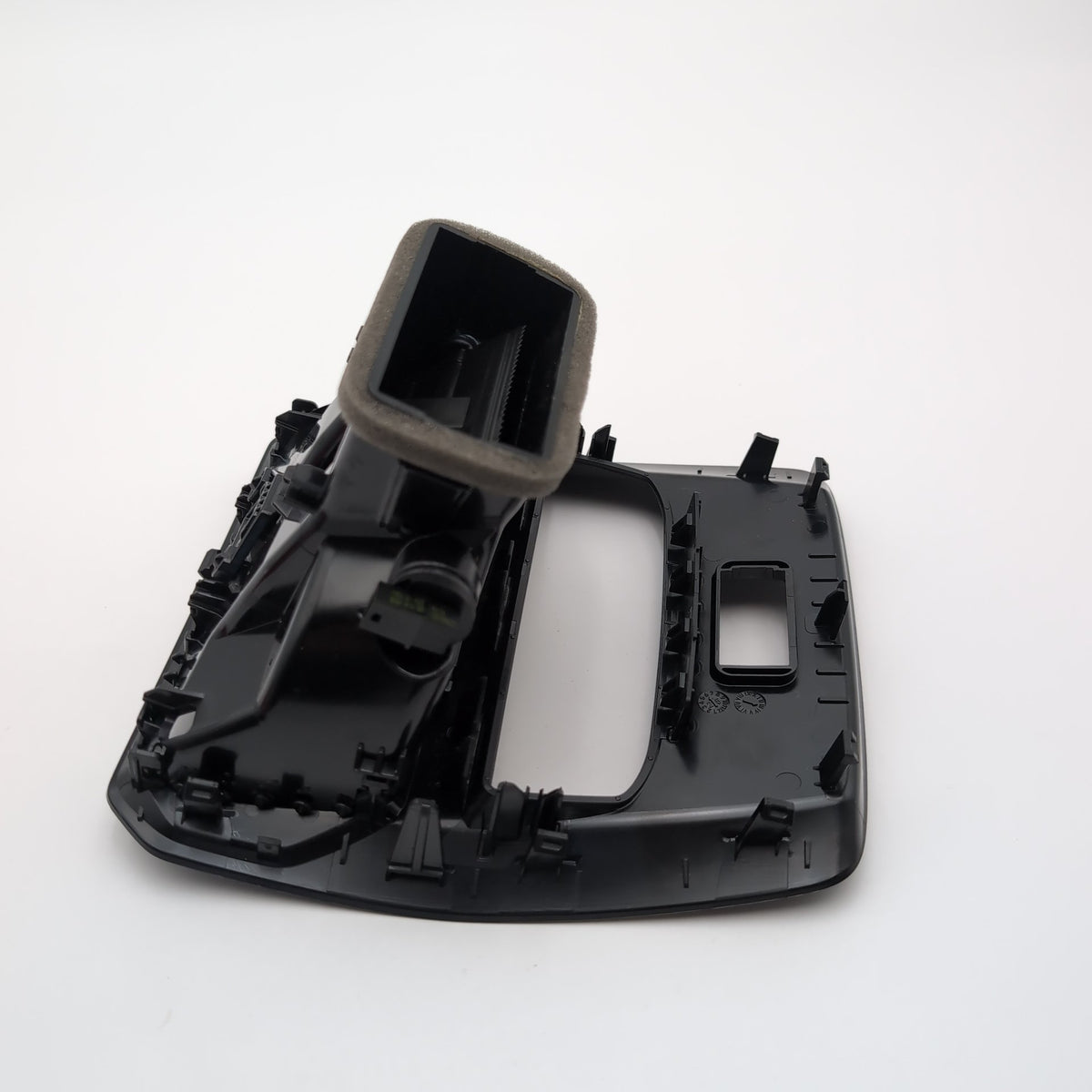 2022 - 2026 BMW 330i G20 i4 G26 Rear Console AC Air Vent Trim 5A3B8E1