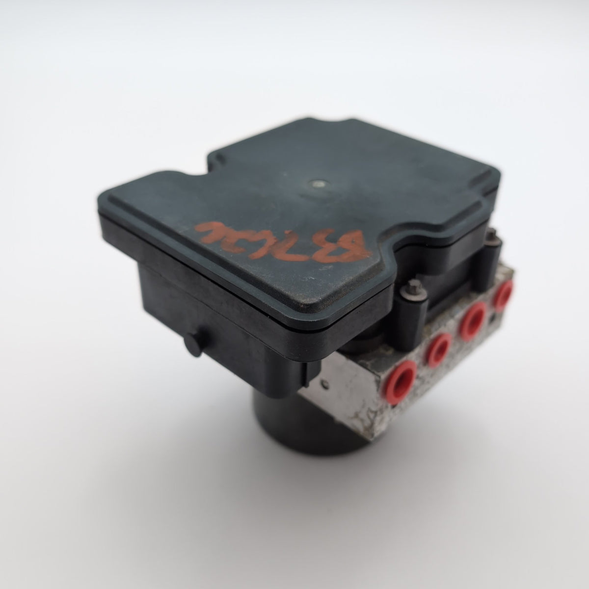2016 2017 2018 Chevrolet Cruze 1.4L ABS Anti Lock Brake Pump 39120572