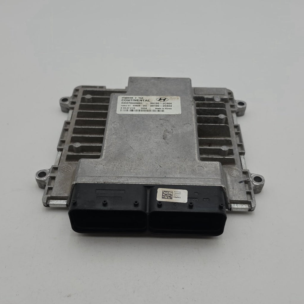 2022 2023 Hyundai Genesis G70 2.0 Engine Computer Control Module ECU 39130-2C604