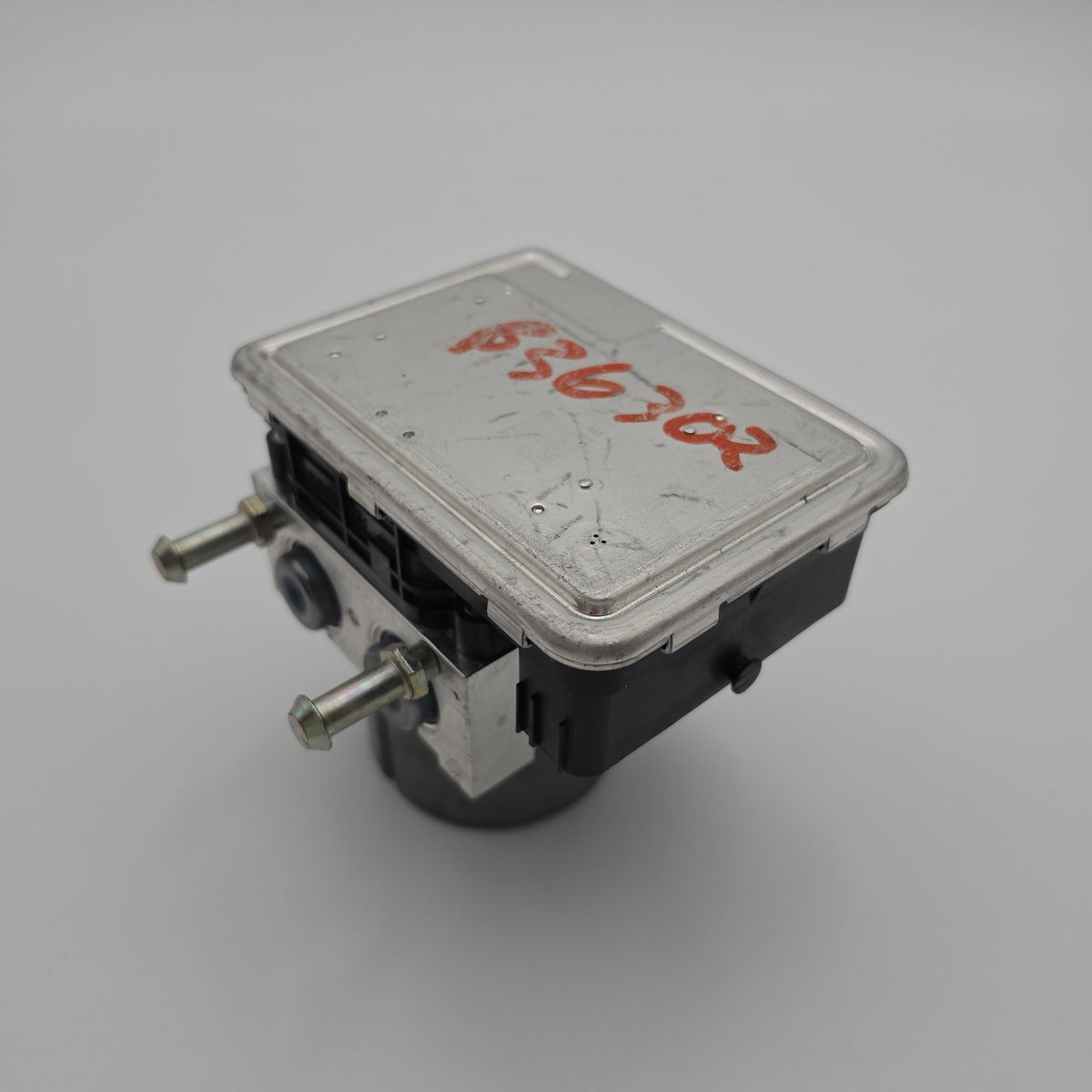 2022 2023 Hyundai Kona 2.0L ABS Anti Lock Brake Pump Control Unit 58900-J9300