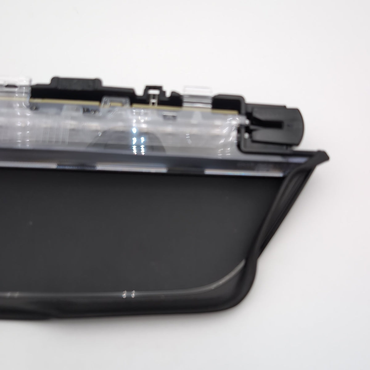 2023 - 2026 BMW 228i F74 Rear High Mounted Third 3rd Brake Light 5A36189