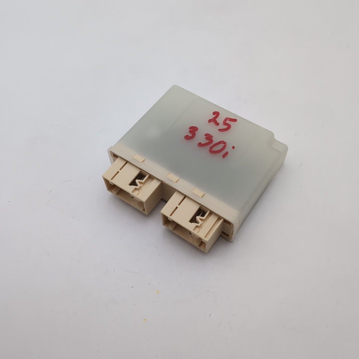2021 - 2026 BMW 3 4 5 Series G20 G22 G30 USS Ultrasonic Parking Sensor Module