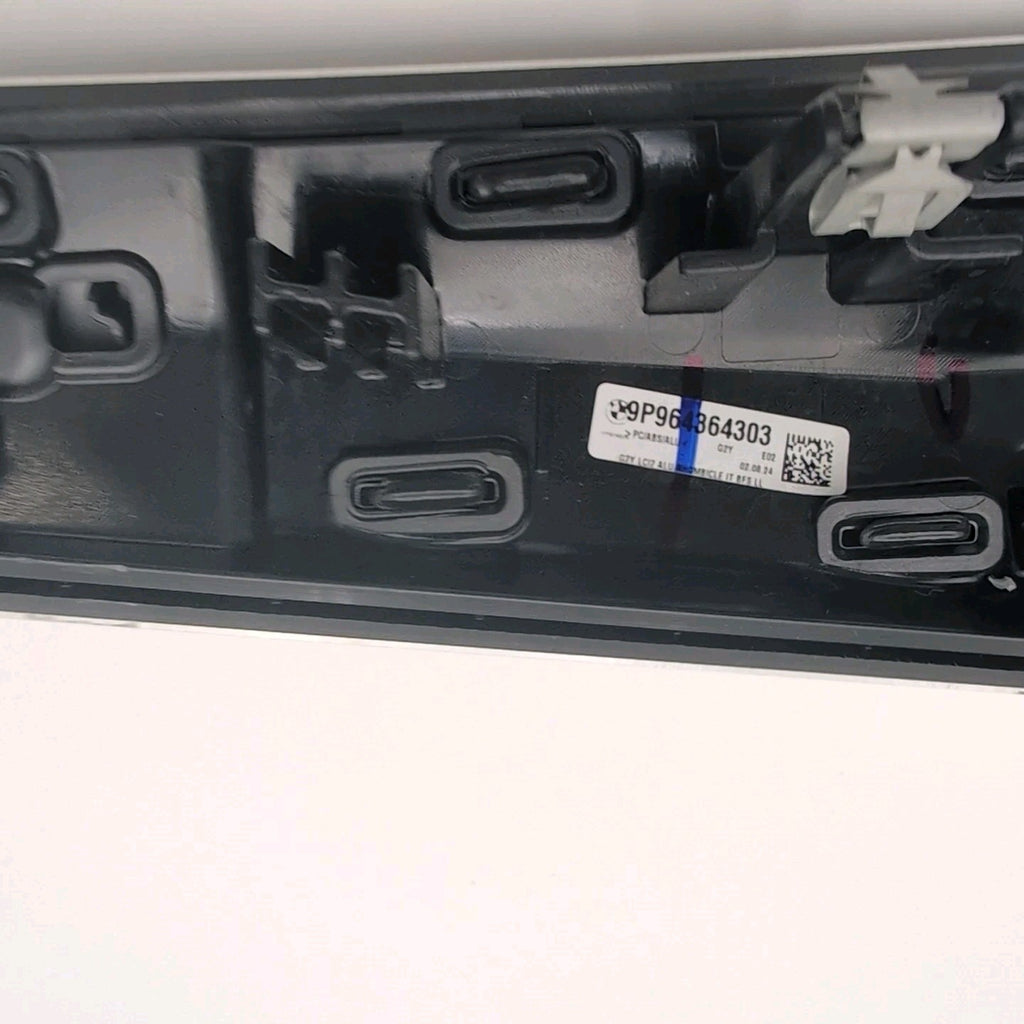 2025 2026 BMW G42 G20 G22 Center Dash Air Vent Assembly Trim Aluminum Rhombicle