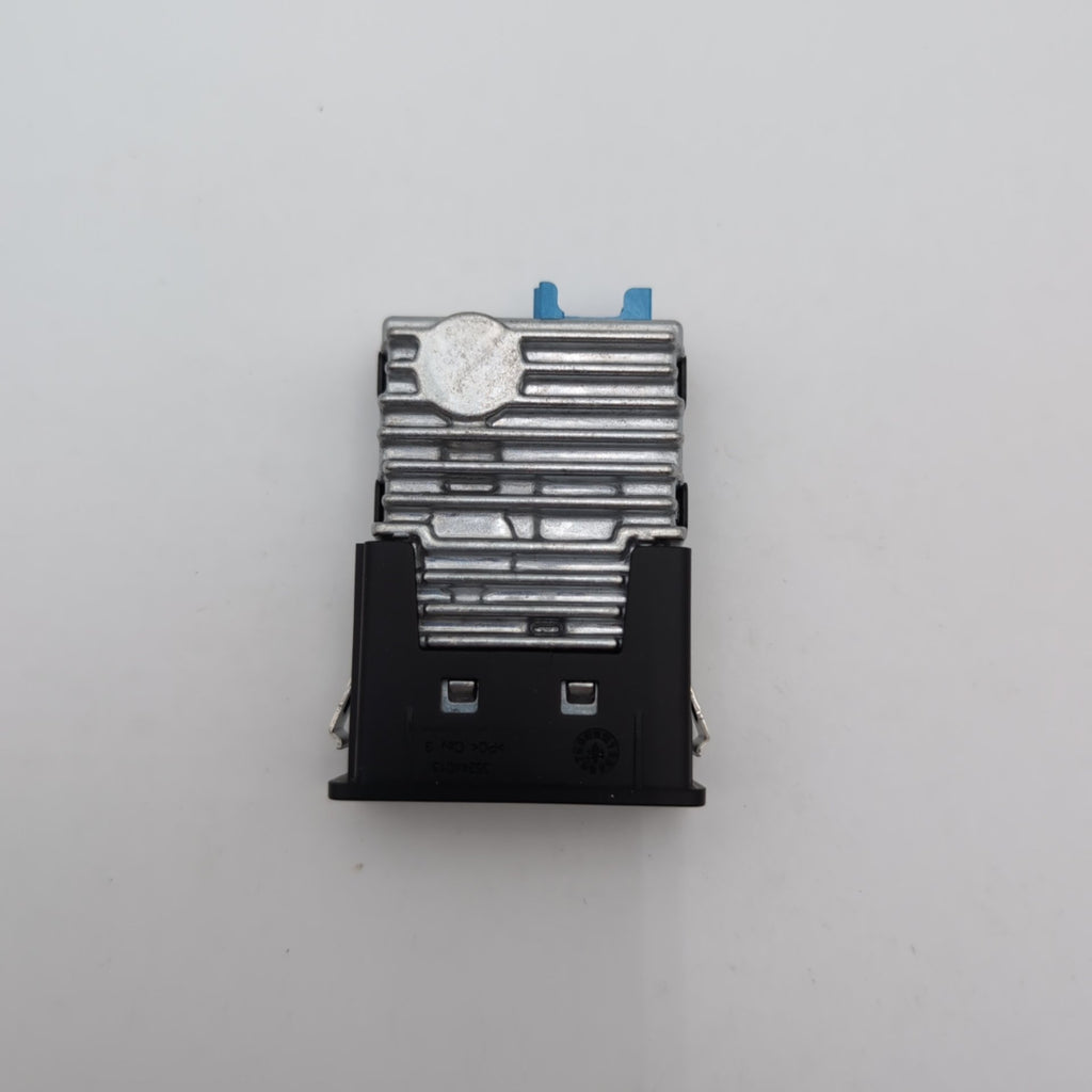 2023 - 2026 BMW 228i F74 X1 X2 MINI Dual USB Port Charger Socket 5A84181