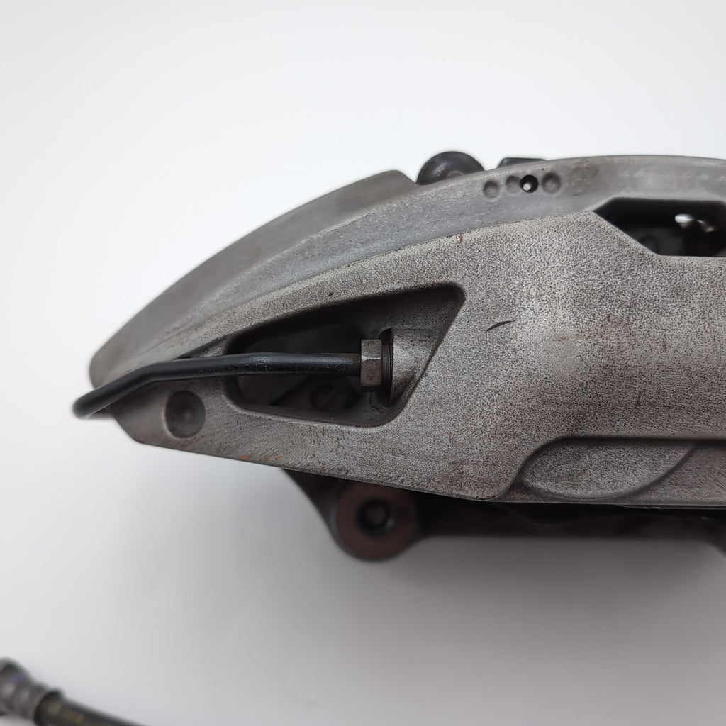 2019 - 2025 BMW X5 X6 X7 G05 G06 G07 Front Right Brake Caliper Brembo 8843332