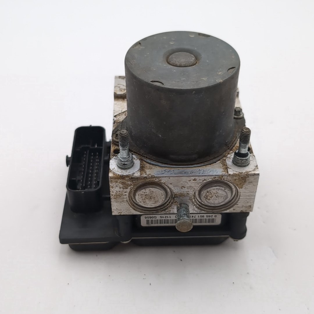 2011 2012 2013 Hyundai Sonata ABS Anti Lock Brake Pump 58920-3Q500