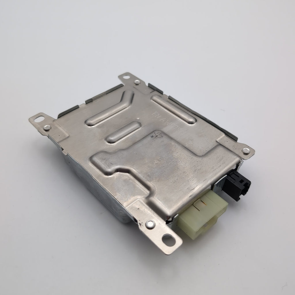 2016 - 2019 BMW 740i 750i G12 Hybrid Battery Charing Module BCU 6819838