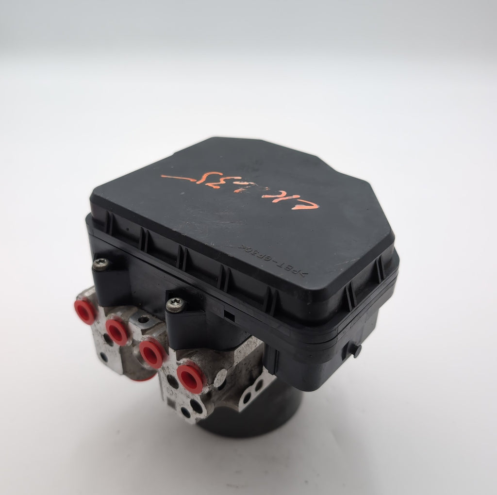 2017 Toyota Sienna 3.5L ABS Anti-Lock Brake Pump Control Unit 44540-08260