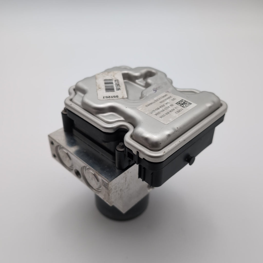 2022 2023 Mercedes C300 W206 ABS Anti Lock Brake Pump Control Unit A2069001016