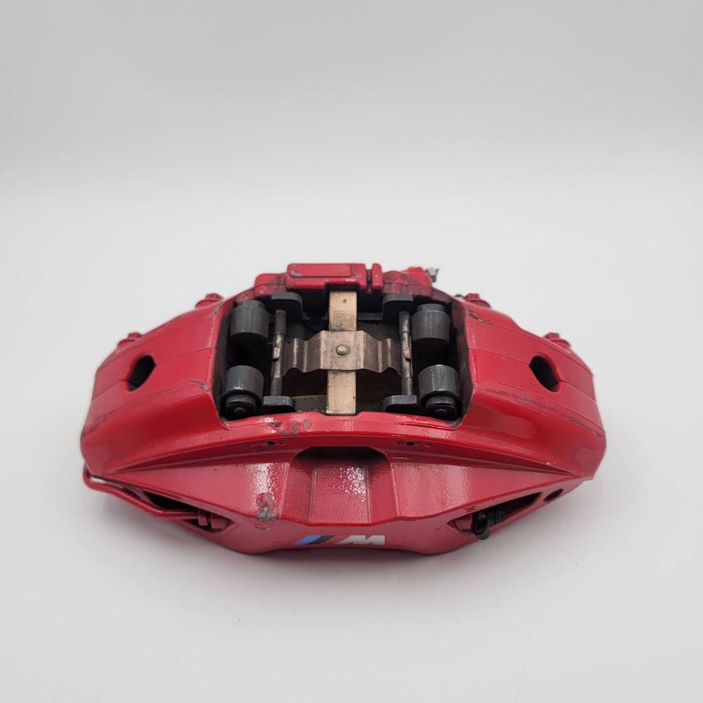 2023 2024 BMW 330I G20 Front Right Brake Caliper 8844348 RED