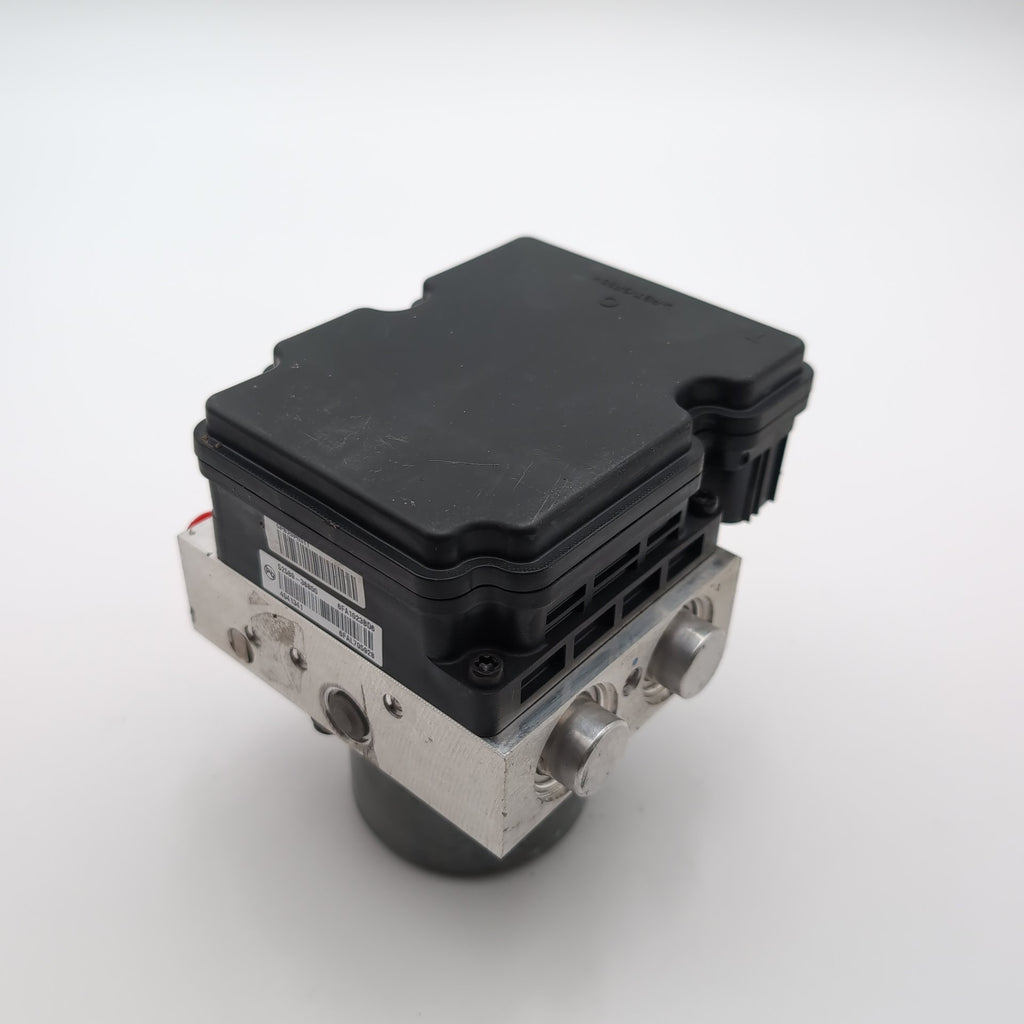 2021 2022 Hyundai Santa Fe ABS Anti Lock Brake Pump Control Unit 58900-S2GA0