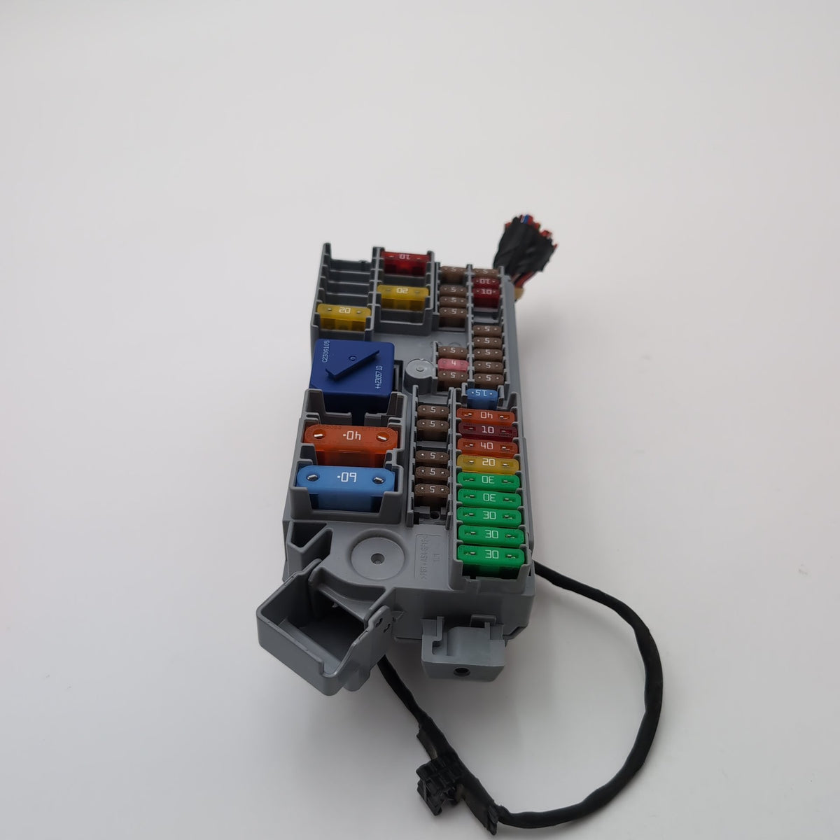 2019 - 2026 BMW X5 X6 X7 XM G20 G26 G42 G87 M3 Front Power Distribution Fuse Box