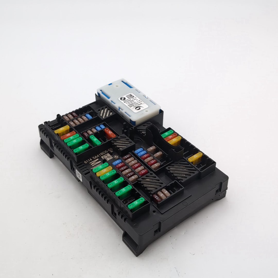 2022 - 2026 BMW X5 X6 X7 Rear Power Distribution Fuse Box OEM 5A41BD5