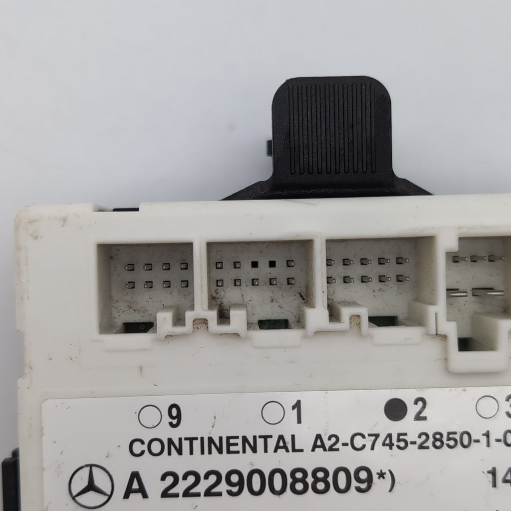 2014 2015 2016 2017 Mercedes S550 W222 Front Left Door Control Module 2229008809